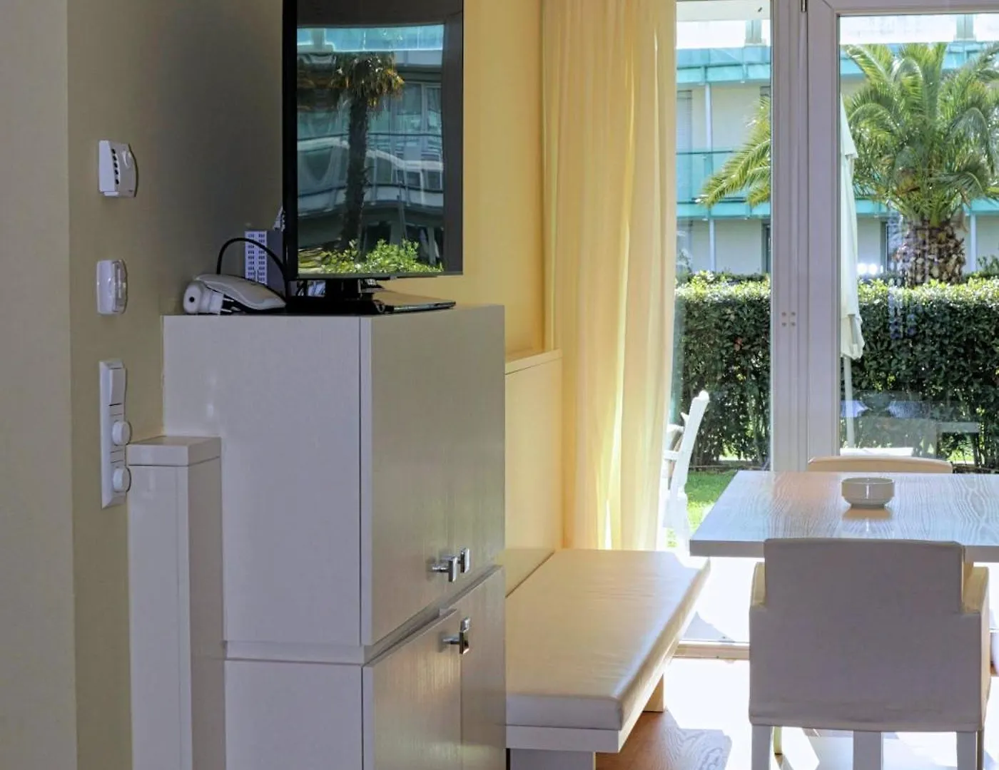 Nikola Luxury Apartments Senia Petrcane Croatia