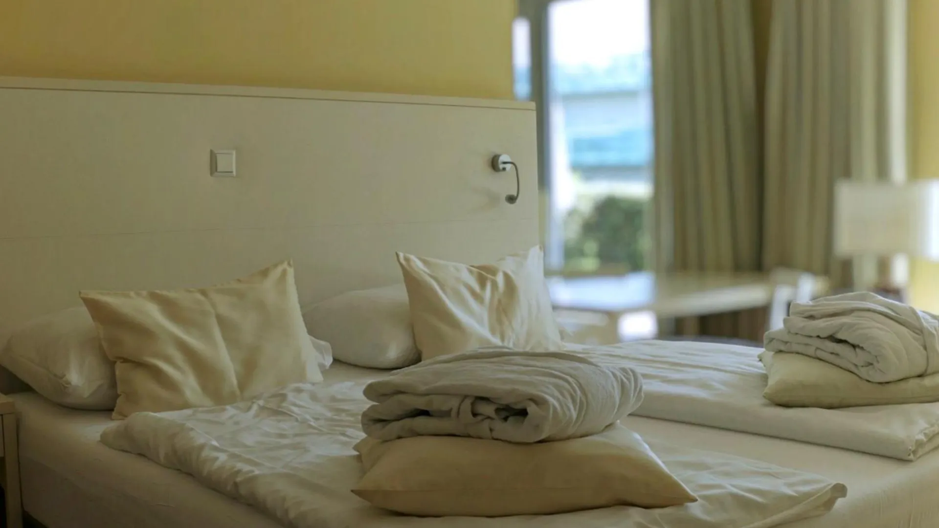 Nikola Luxury Apartments Senia Petrcane