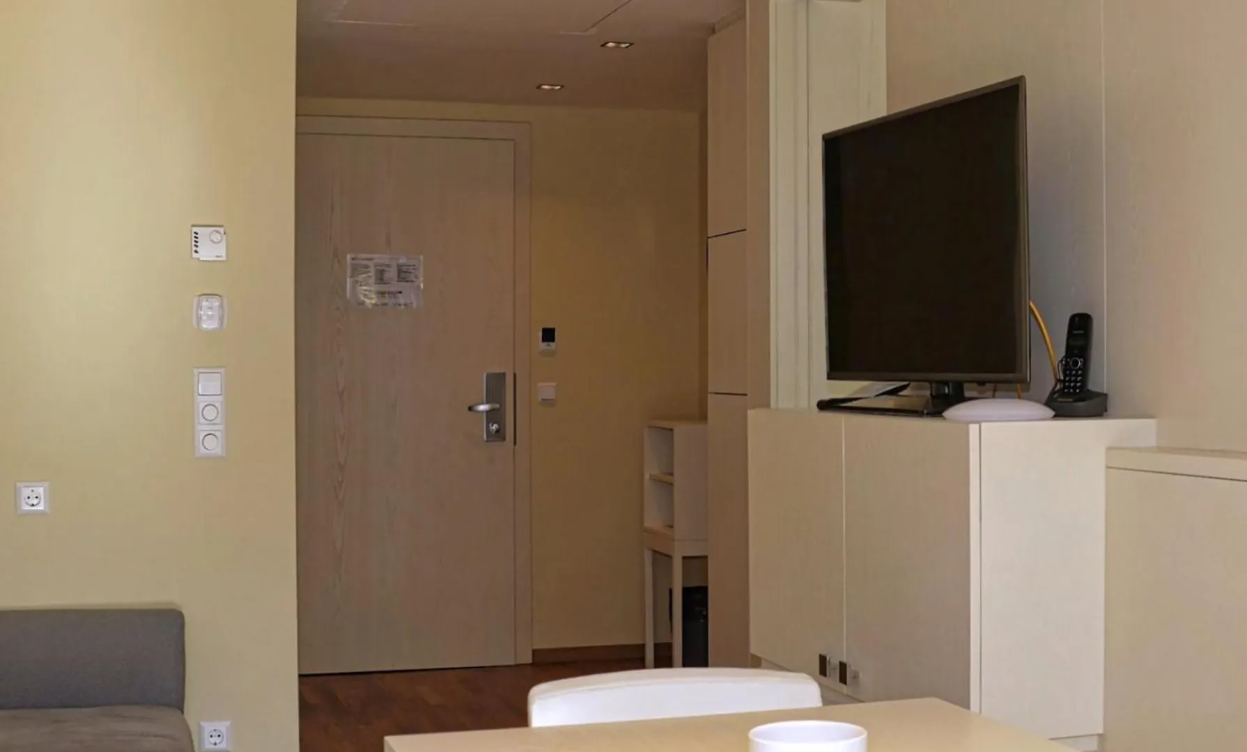 Nikola Luxury Apartments Senia Petrcane