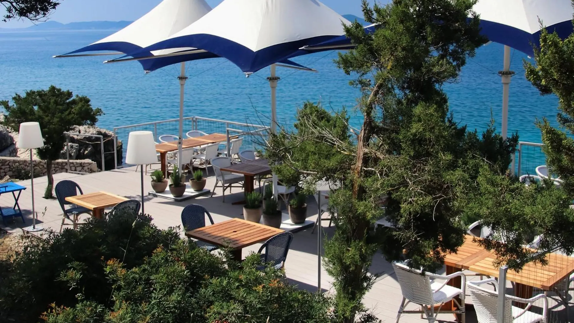 Nikola Luxury Apartments Senia Petrcane